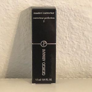 NWOT Giorgio Armani Master Corrector (2-Apricot)